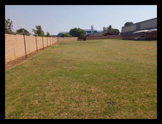 INDUSTRIAL FOR SALE IN POMONA